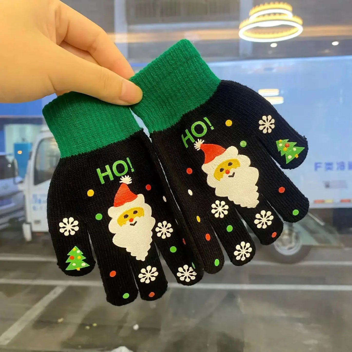 JingleKnit™ Snow Gloves